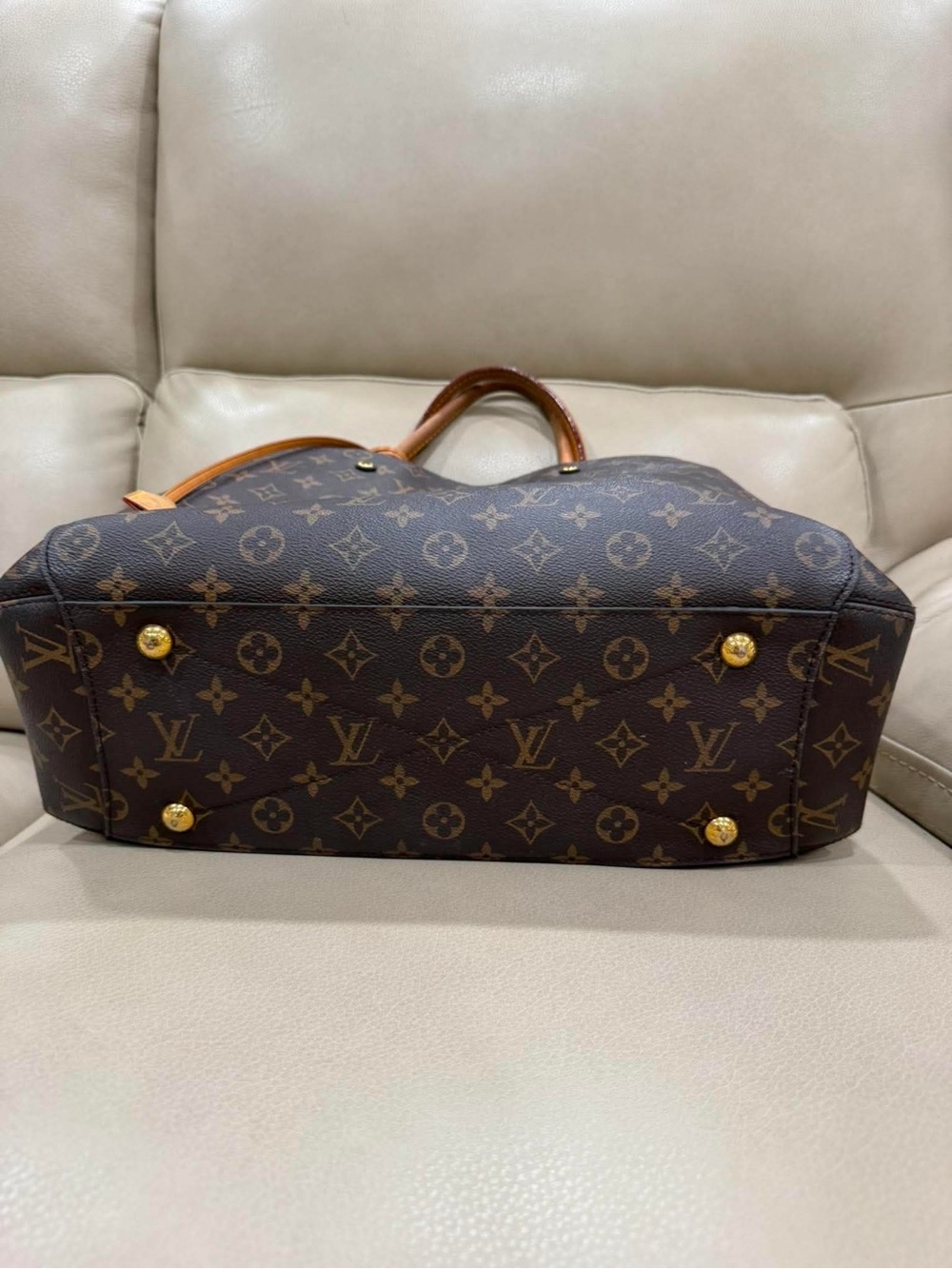 LV Montaigne GM Monogram + Dust Bag+ Authentic certificate+Receipt - Picture 12 of 15